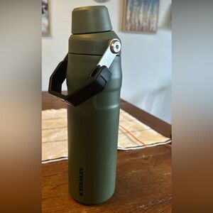 Stanley Olive Green Insulated Bottle